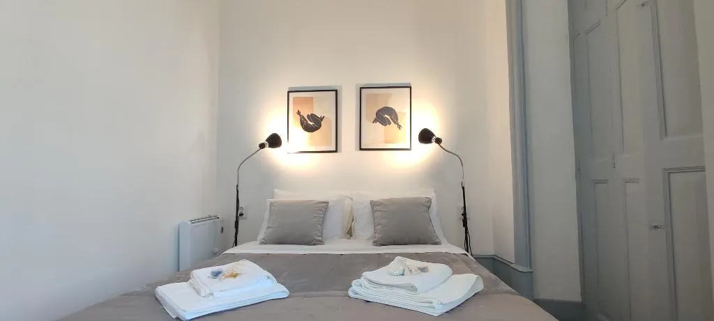 DOUBLE STANDARD Room, Vila Santa Cruz Guest House, Porto