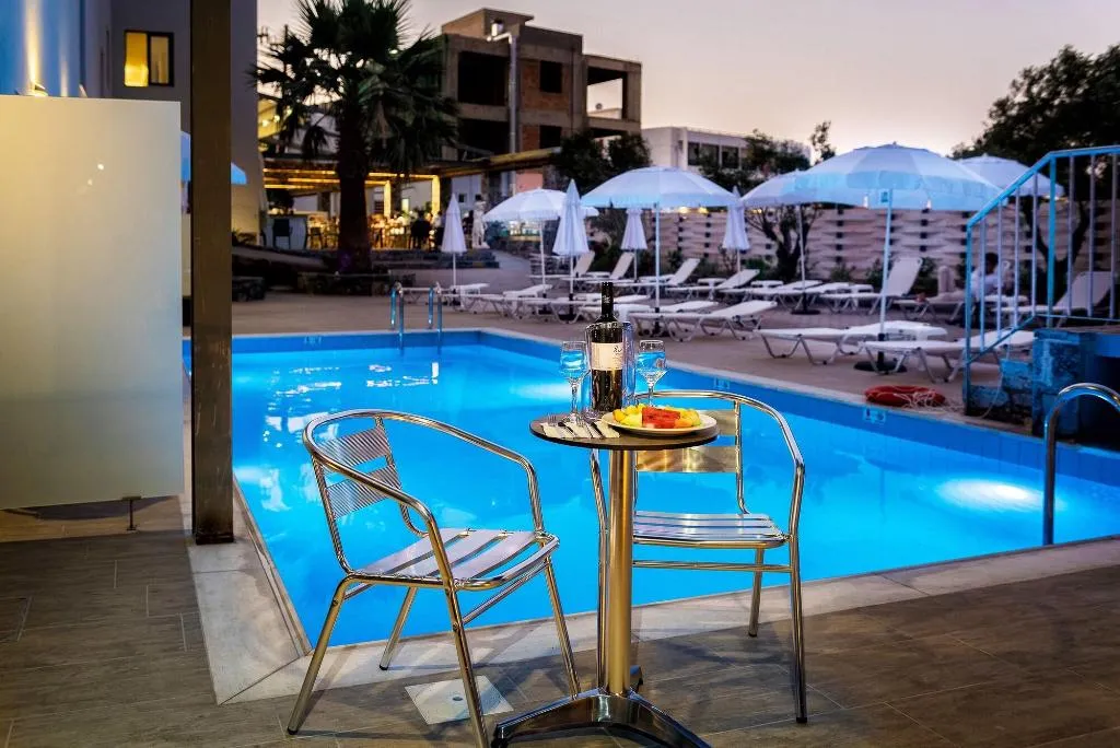 Sports and Entertainment, Pollis Hotel, Crete