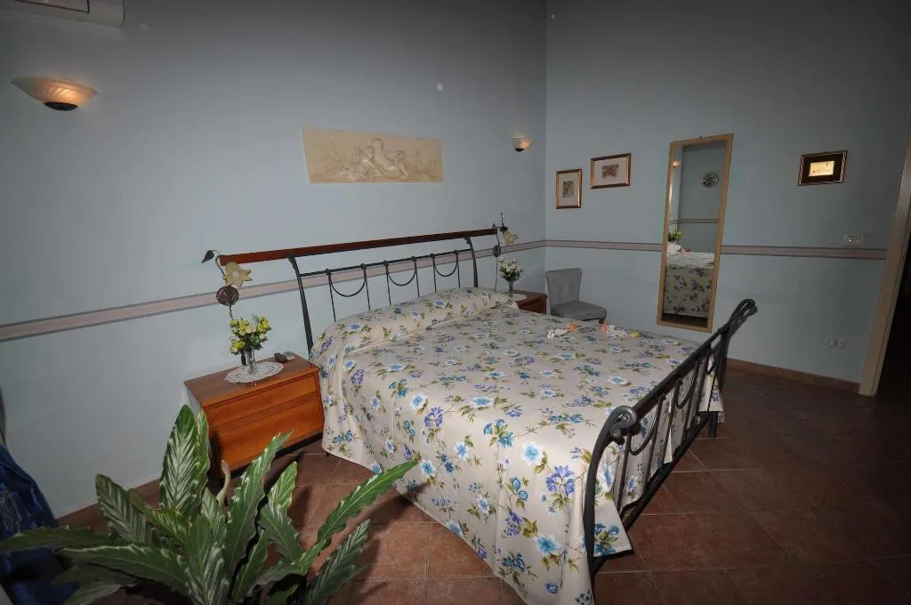 Room, Mandorleto B&B, Catania