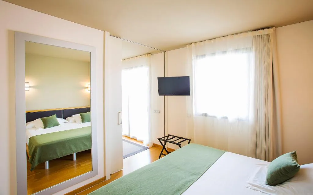 FAMILY ROOM STANDARD Room, Qgat Suites & Events, Barcelona