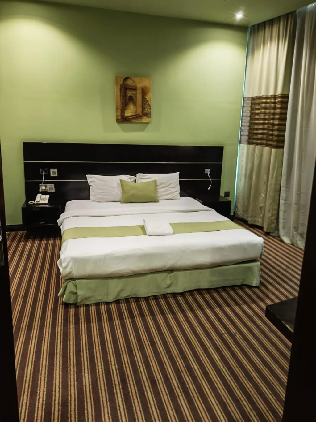 Room, Aldar Hotel, Dubai