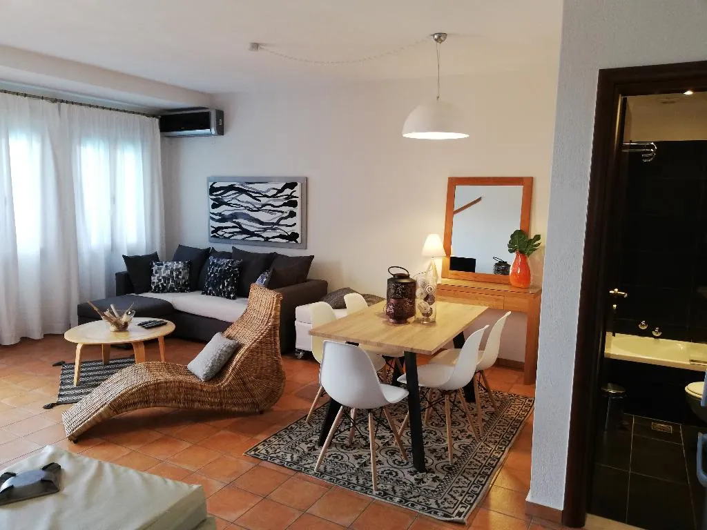 VILLA WITH PRIVATE POOL Room, Skiathos Gea Villas, Skiathos