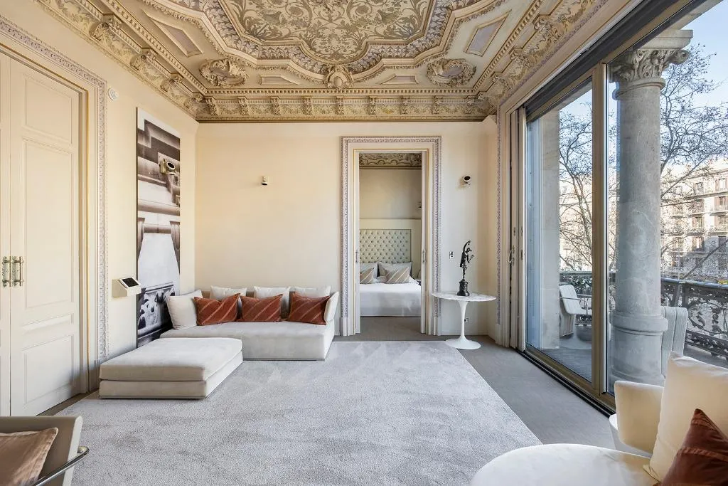 SUITE TWO BEDROOMS WITH TERRACE Room, El Palauet Modernist Suites, Barcelona