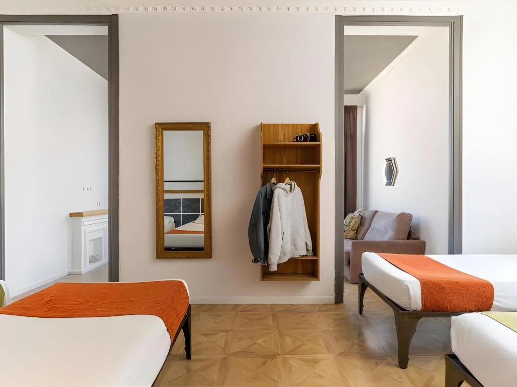 Room, room00 Casa Gracia, Barcelona