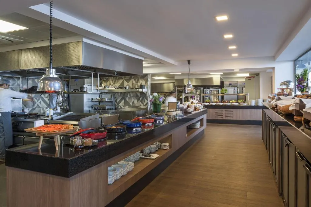 Restaurant, Le Meridien Bodrum Beach Resort, Bodrum