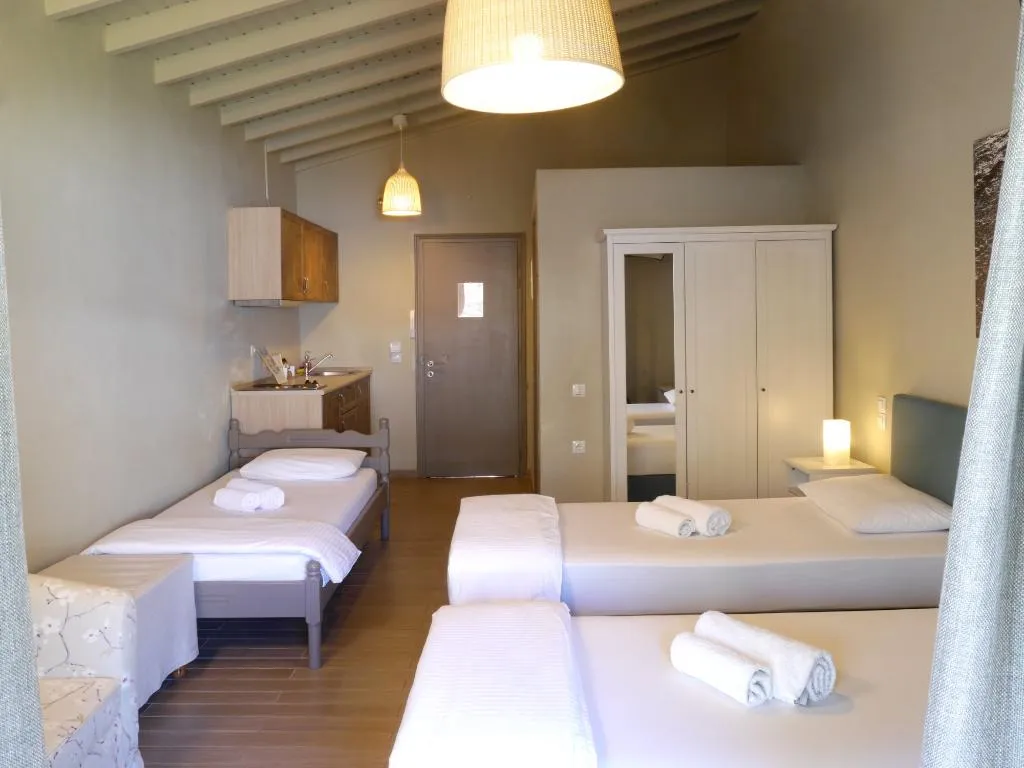 STUDIO STANDARD Room, Aggelos Studios, Skiathos
