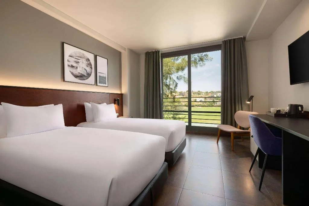 TWIN GARDEN VIEW Room, Dolce By Wyndham Barcelona Resort, Barcelona