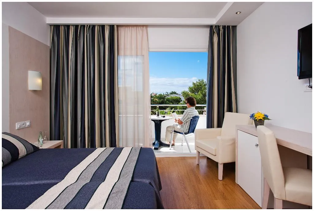 Double or Twin STANDARD Room, Sagitario Playa, Menorca