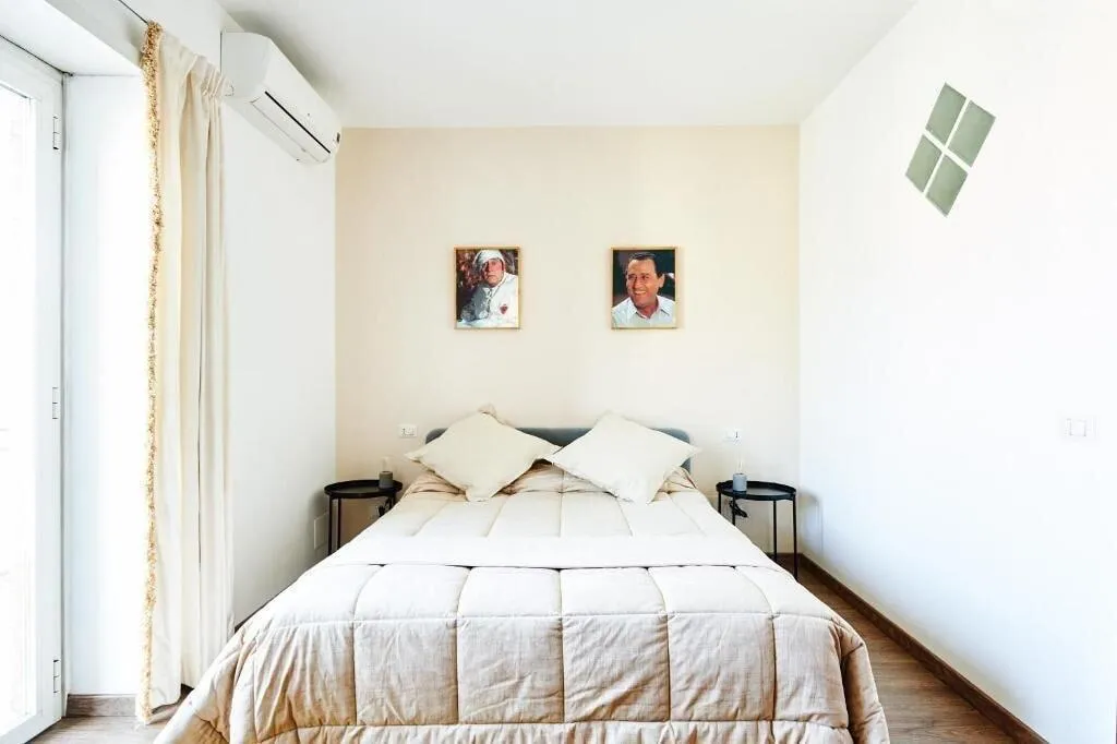 Room, Bnb Drive In, Rome