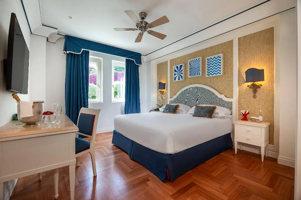 DOUBLE SUPERIOR Room, Grand Hotel San Pietro, Taormina