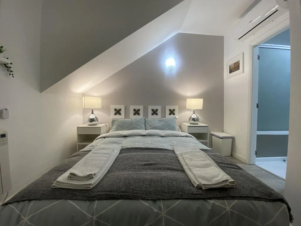 Room, Residencial Triunfo, Porto