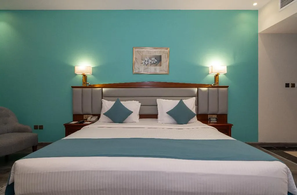 DOUBLE NON SMOKING Room, Howard Johnson Bur Dubai, Dubai