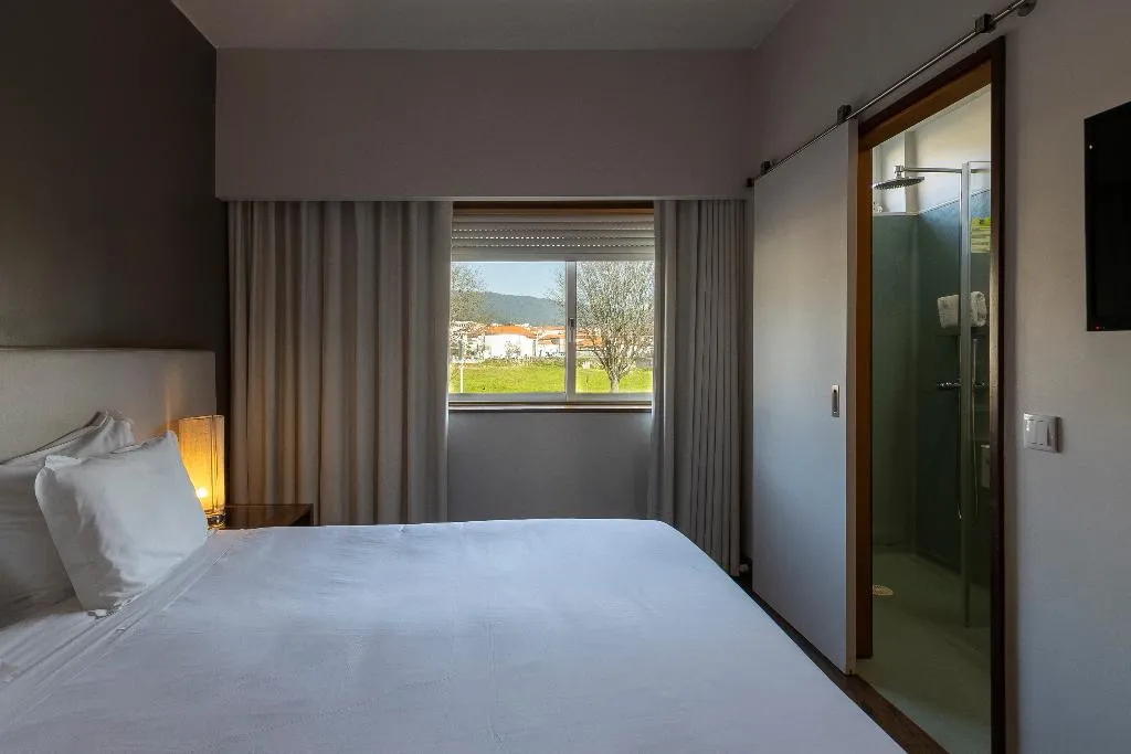 DOUBLE CLASSIC Room, Hotel Rali Viana, Porto