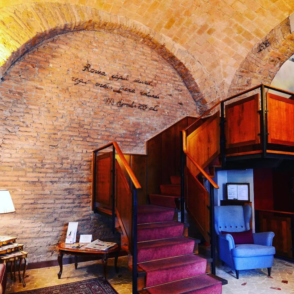 Lobby, Hotel Felice, Rome