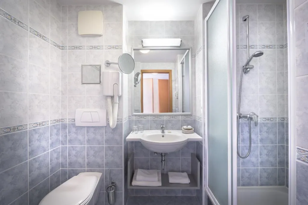 JUNIOR SUITE SIDE SEA VIEW Room, Sunny Baška Residence (ex Zvonimir), Split