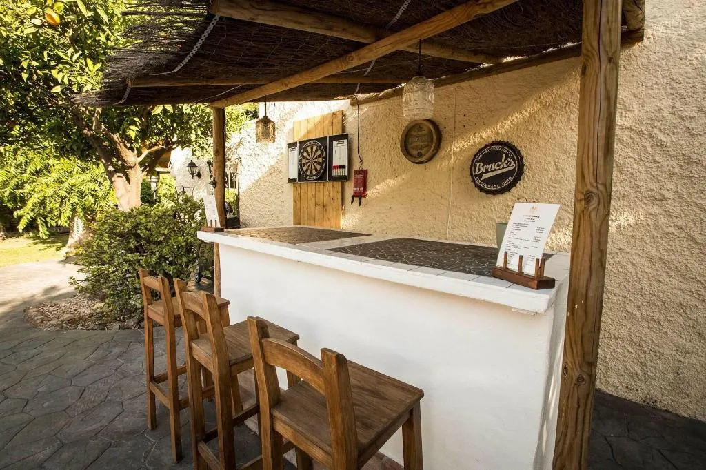 Sports and Entertainment, Casa De Orange, Costa Del Sol