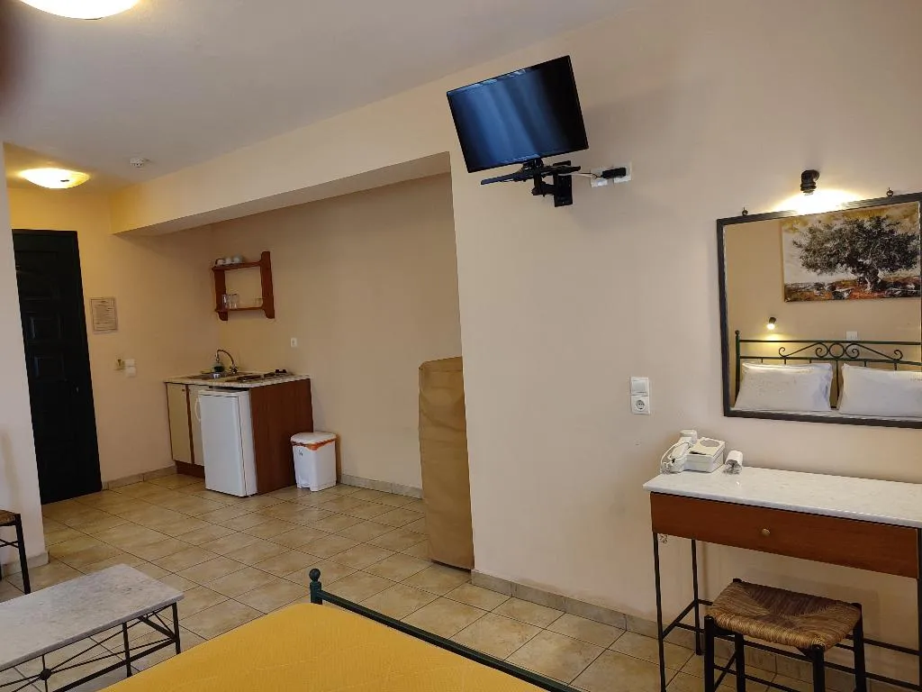 STUDIO STANDARD Room, Elanthi Village Apartments, Zante