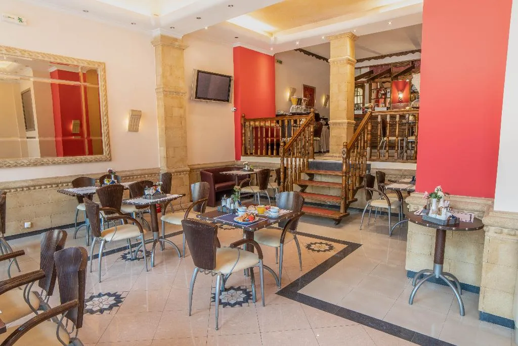 Restaurant, Argo, Athens
