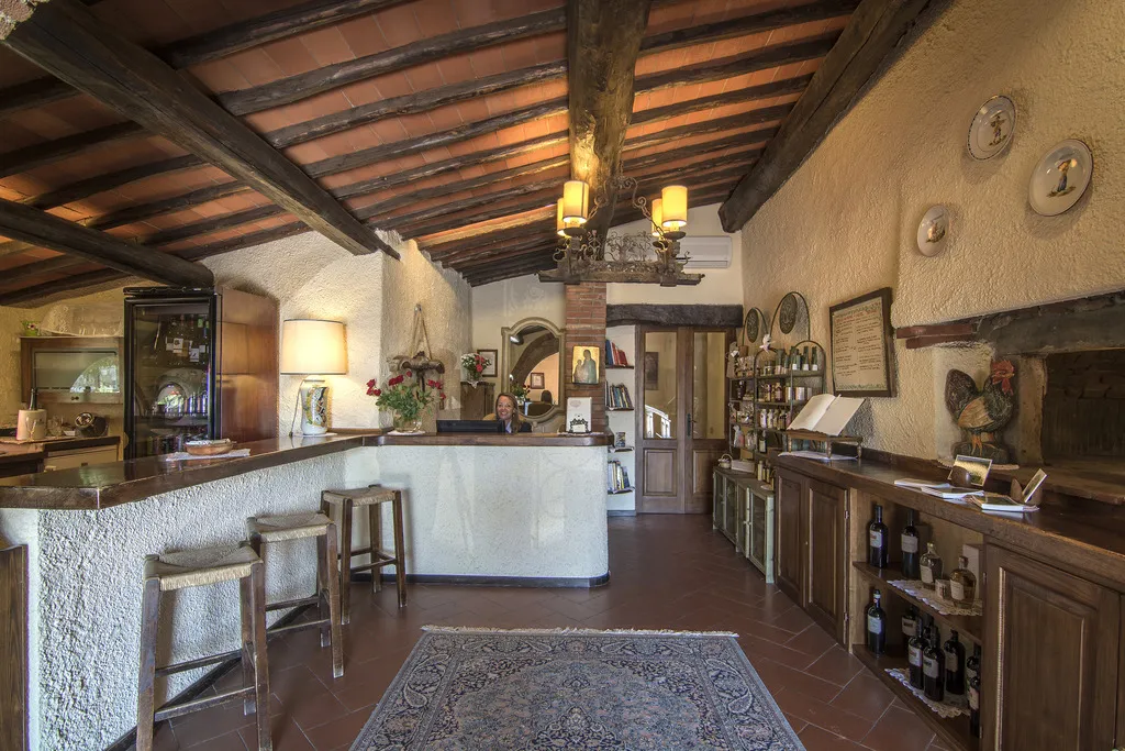 Lobby, Colle Etrusco Salivolpi, Florence