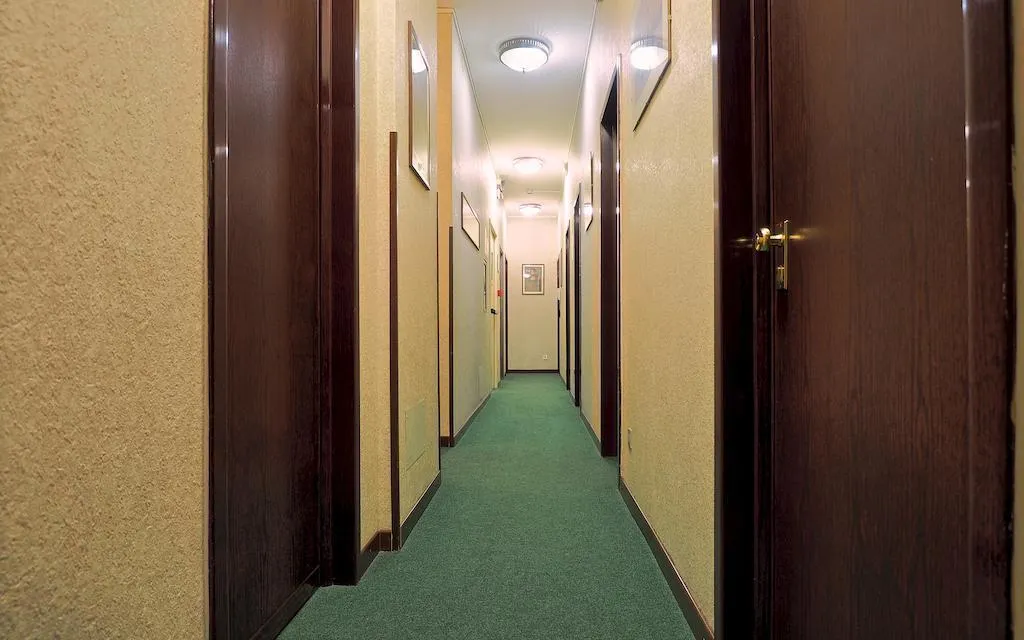 General view, Hotel London, Milan