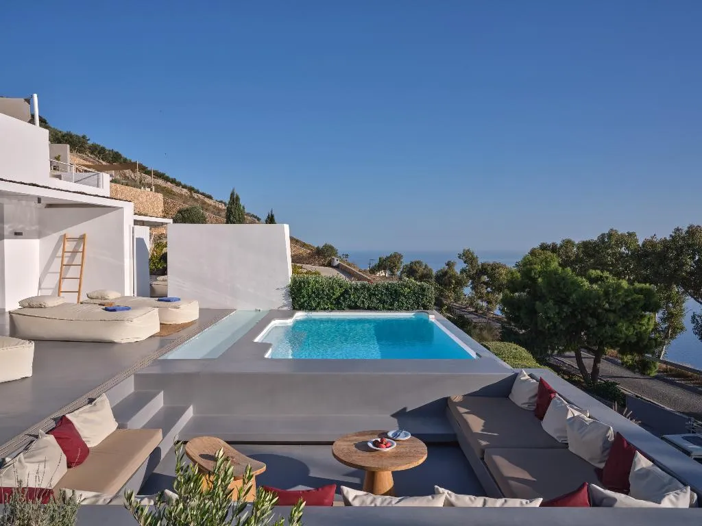 SUITE WITH PRIVATE POOL Room, Santorini Heights, Santorini