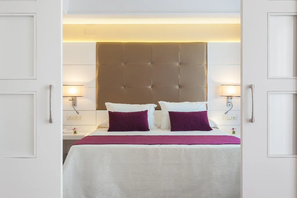 SUITE STANDARD Room, Beverly Park, Costa Brava