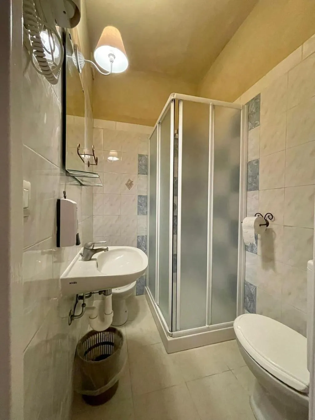 SINGLE STANDARD Room, Hotel Aurelia, Milan