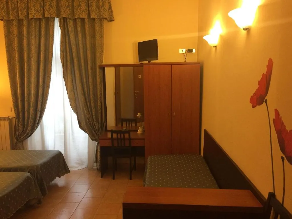 Room, Hotel Atena, Milan