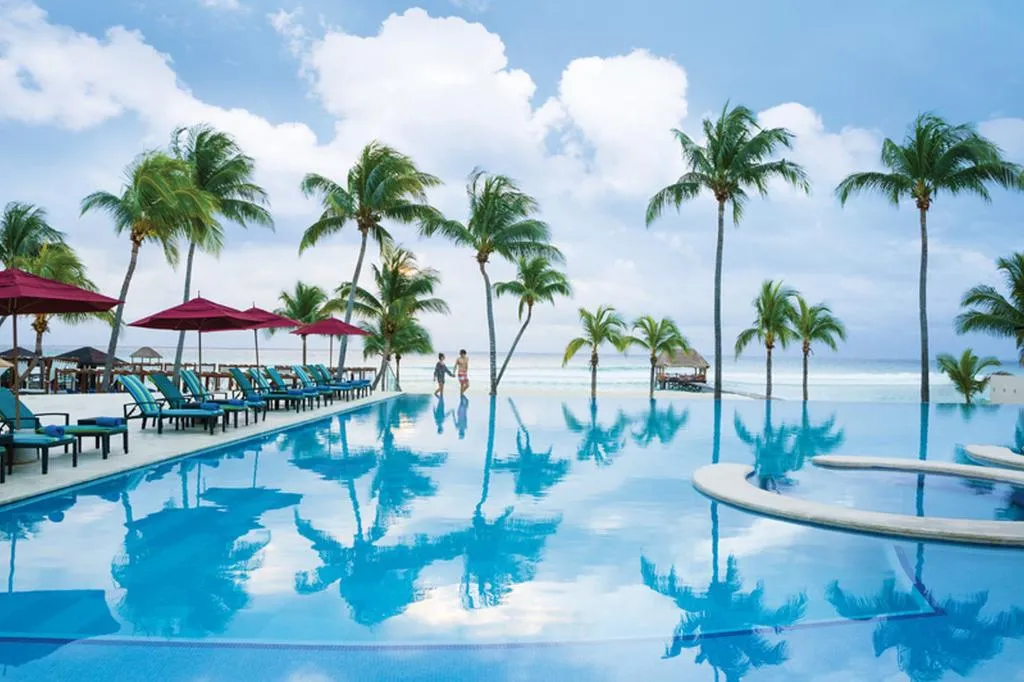 Pool, Residences at The Fives, Playa Del Carmen
