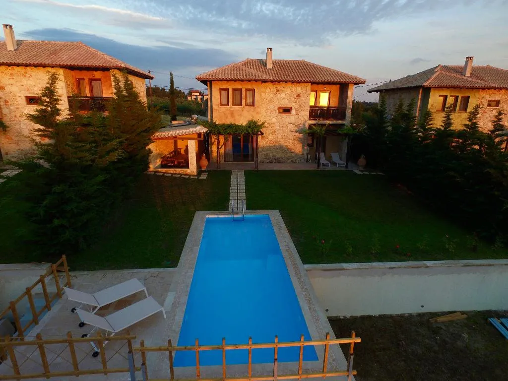 VILLA THREE BEDROOMS WITH PRIVATE POOL Room, Fruit Garden Villas, Halkidiki