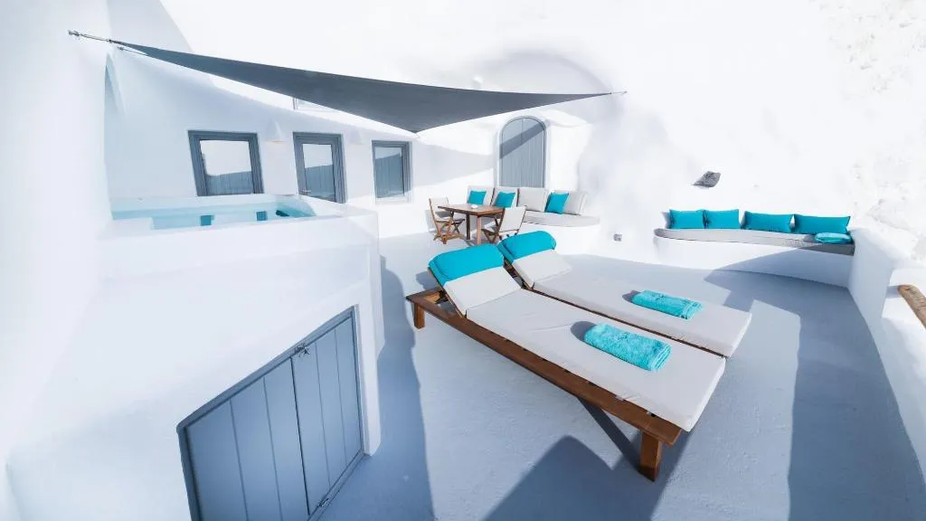 Room, Maregio Suites, Santorini