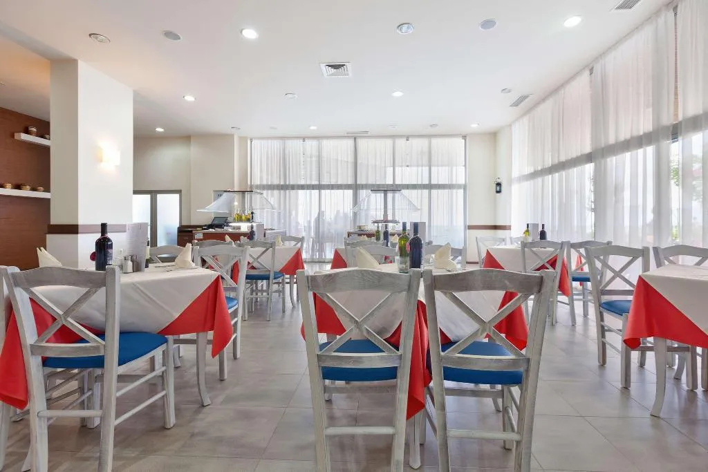 Restaurant, Sol Luna Bay Resort - All Inclusive, Bourgas