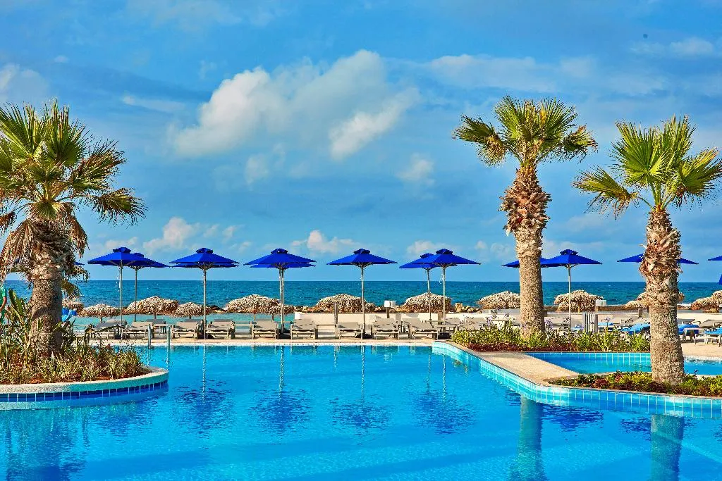 Pool, Mare Ayia Napa, Cyprus