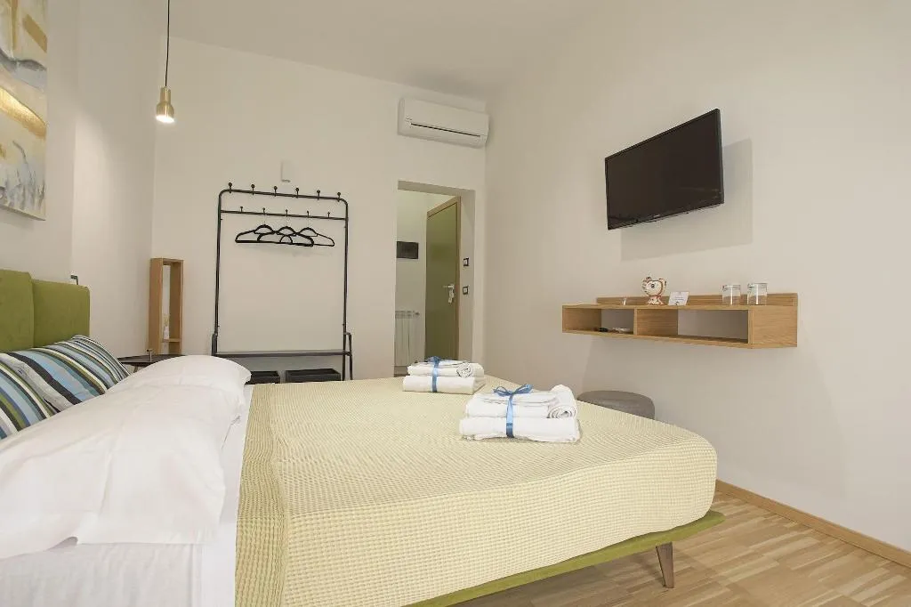 Room, B B Casa Tita, Catania