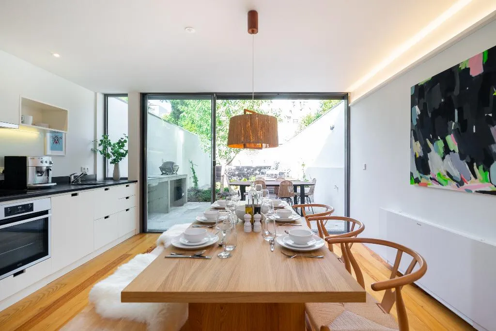 VILLA TWO BEDROOMS WITH PRIVATE POOL Room, Canto De Luz, Porto