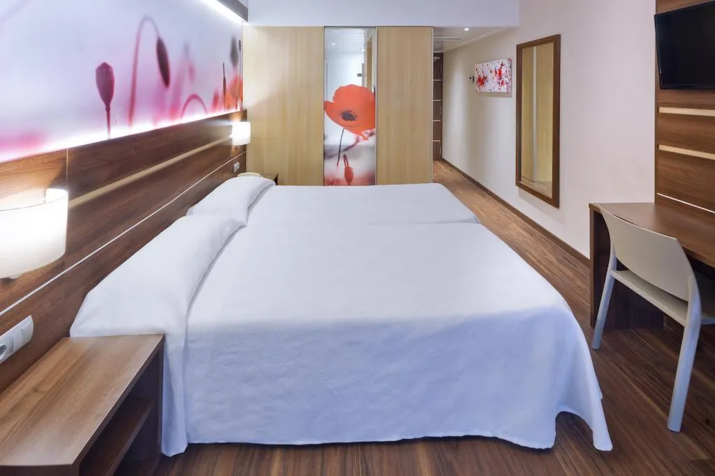 TRIPLE WITH VIEWS Room, Volga, Costa Brava