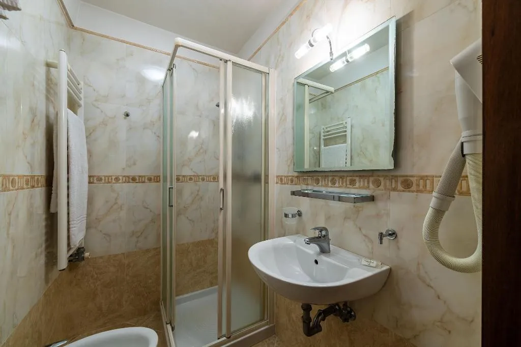 Room, Hotel Al Vagon, Venice