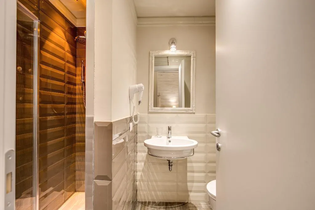DOUBLE WITH BALCONY Room, Casa Mia Vaticano, Rome