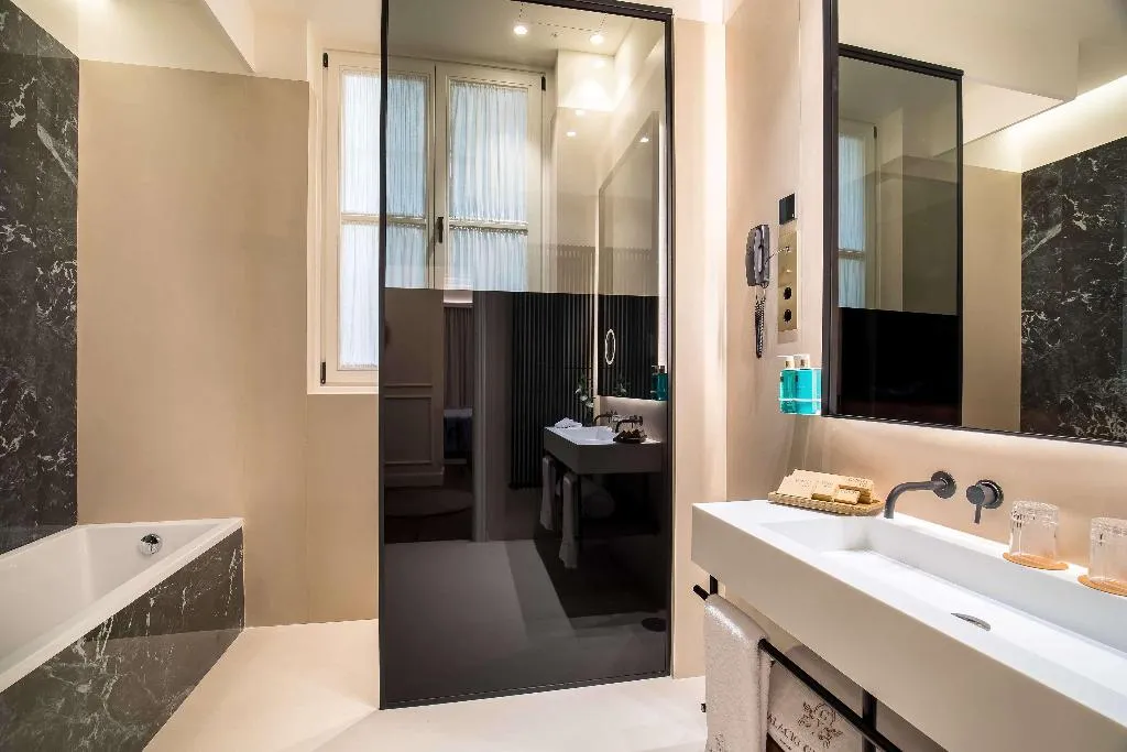 Room DELUXE CITY VIEW Room, Palacio Gran Via, A Royal Hideaway Hotel, Andalucia
