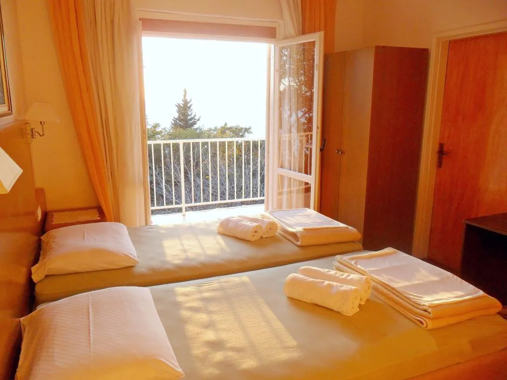 APARTMENT CAPACITY 2 Room, Apartments Martiva, Dubrovnik