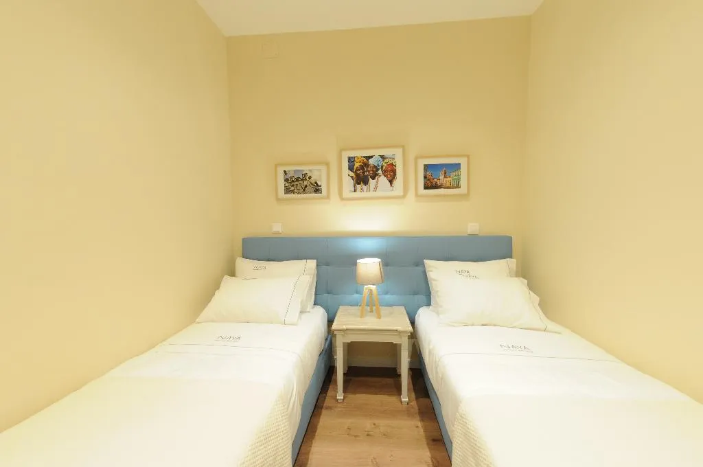 DOUBLE TWO BEDS Room, Naya - Downtown Guesthouse, Porto