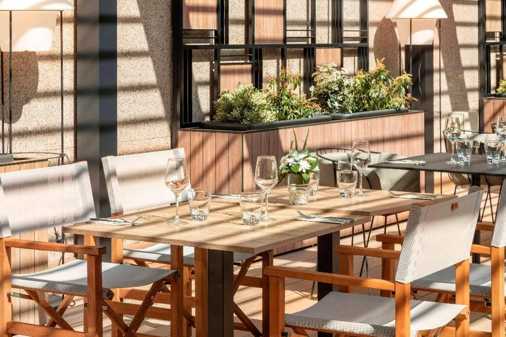 Restaurant, Melia Avenida America, Madrid