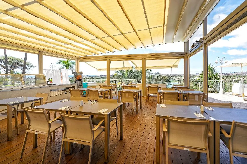 Bar, Bull Vital Suites & Spa Boutique Hotel Only Adults, Gran Canaria
