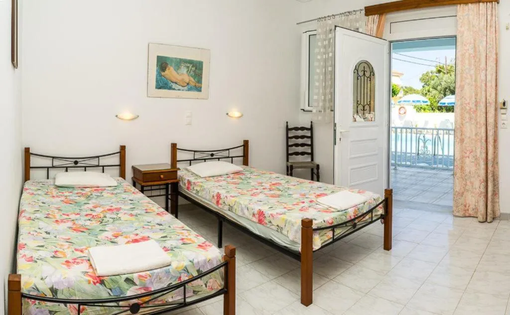 Room, Anna's Studios & Apartments, Zante