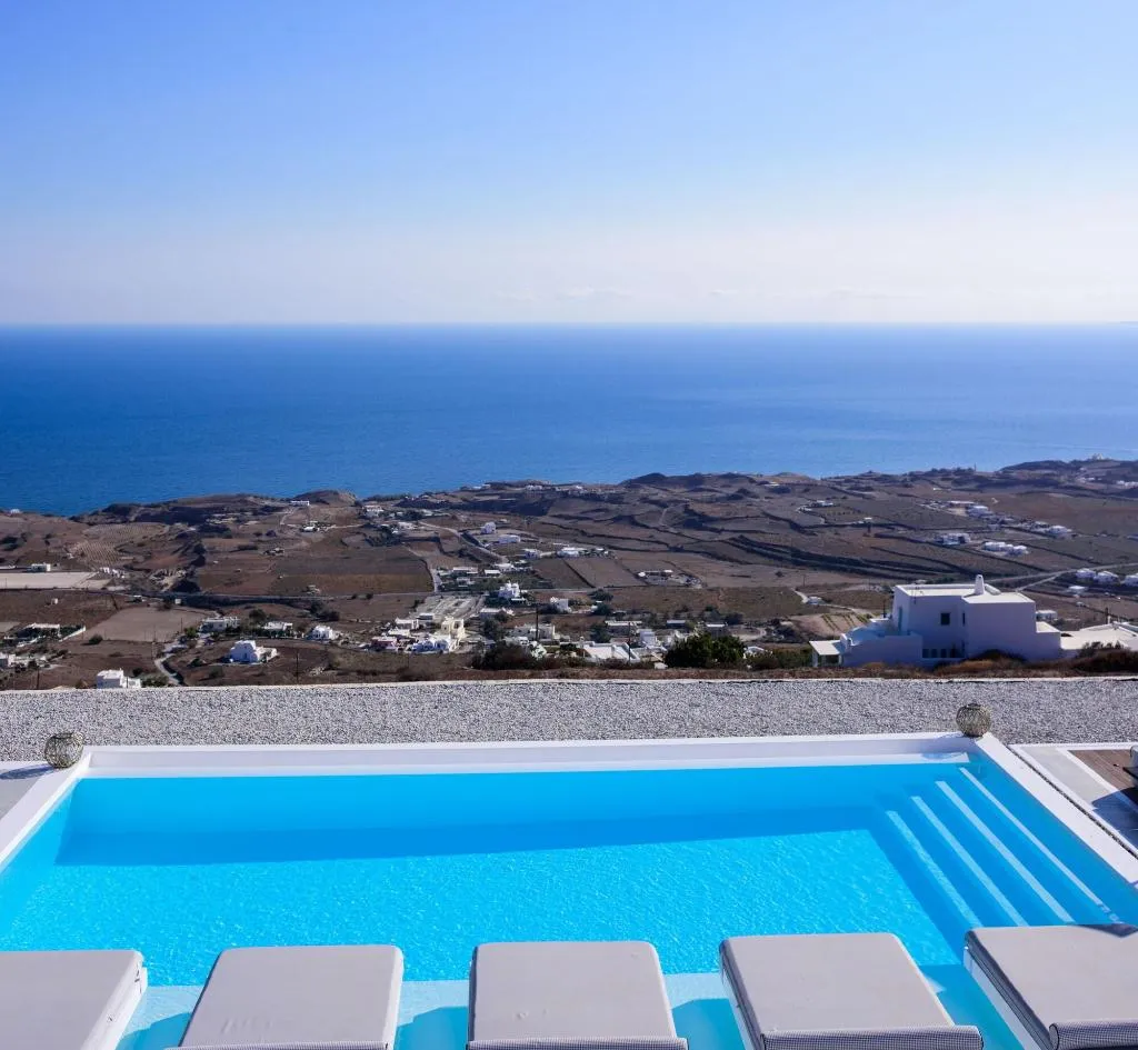 Sports and Entertainment, Terra Blanca Suites, Santorini