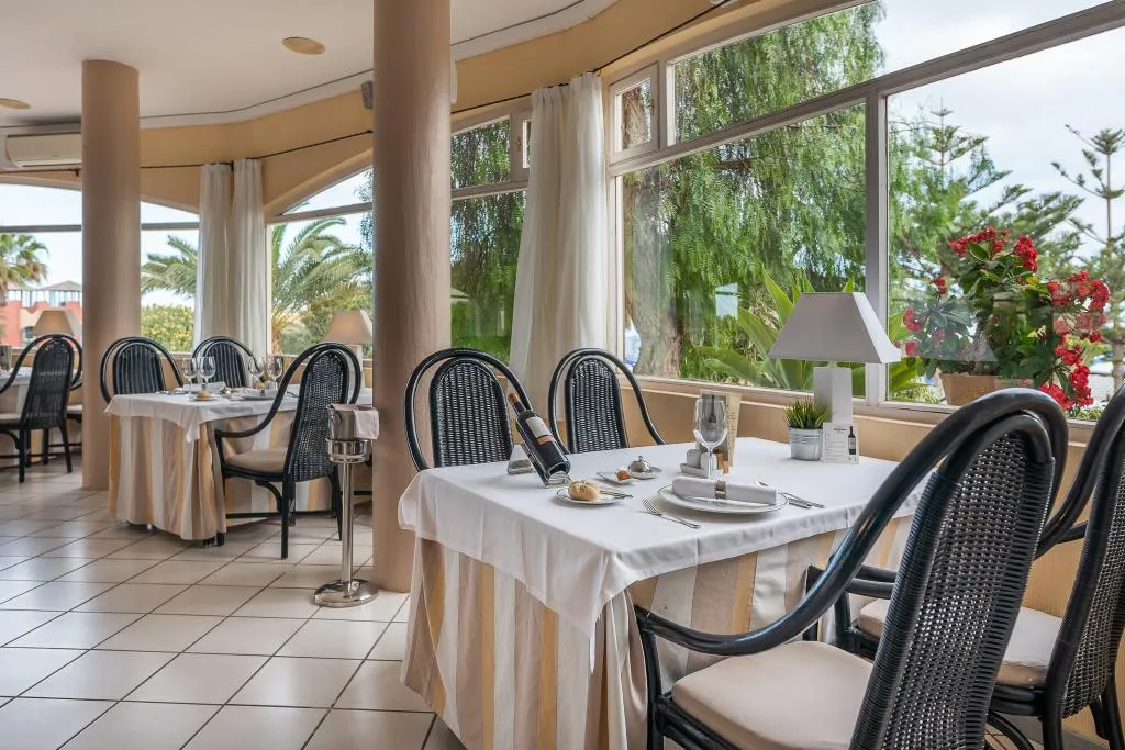 Restaurant, Hotel LIVVO Risco del Gato Suites, Fuerteventura