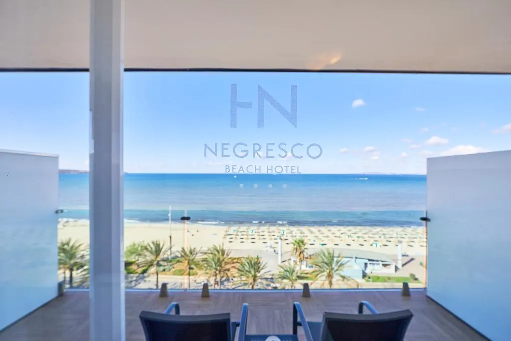 Beach, Negresco, Majorca