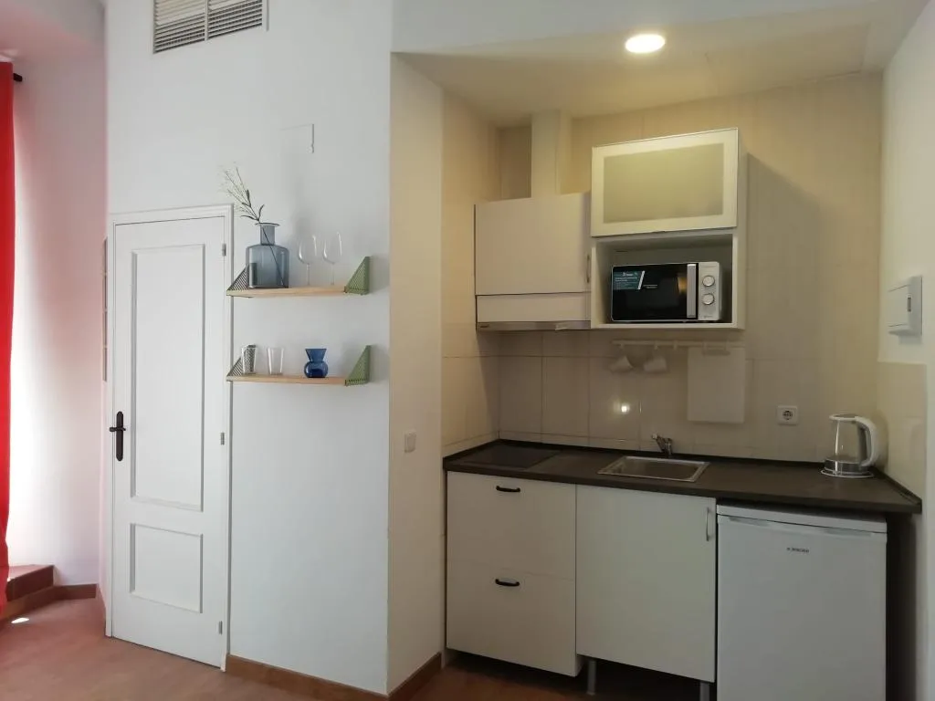 STUDIO WITH TERRACE Room, Smartr Madrid Gran Via 47, Madrid