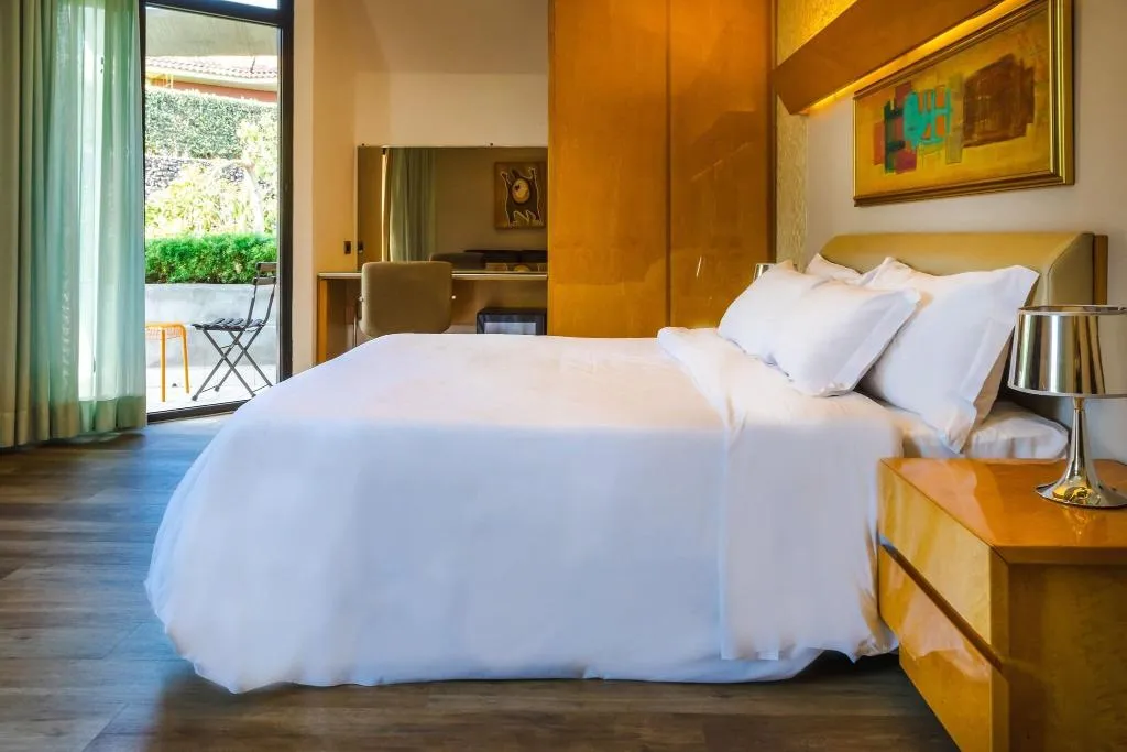 Room, Four Points by Sheraton Catania Hotel & Conference, Catania