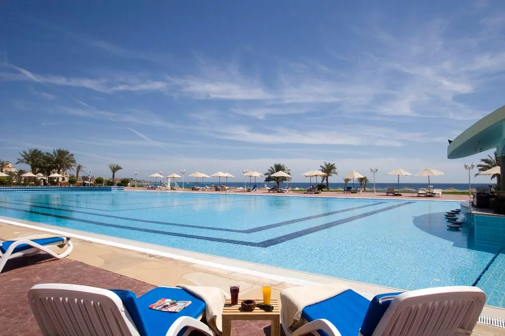 Pool, Old Palace Resort Sahl Hasheesh, Red Sea Riviera